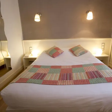 Brit - Le Grand Hotel 3*