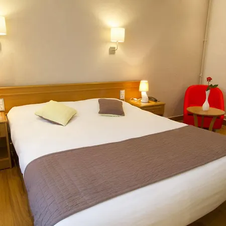 Brit - Le Grand Hotel 3*